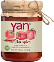YAN Premium Adžika pomazánka z červených paprik pikant 255 g